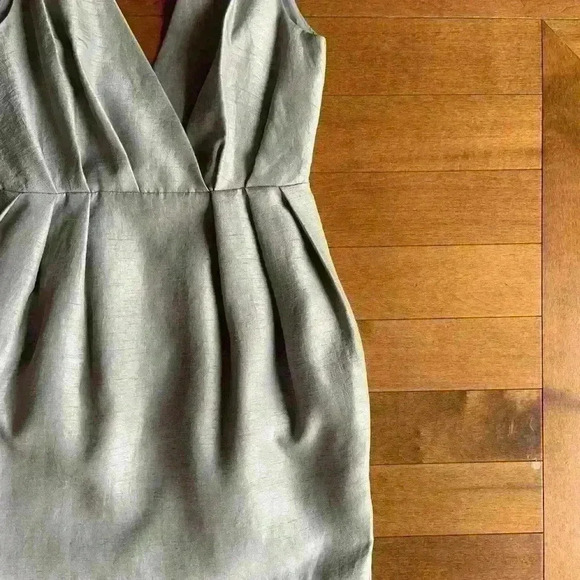 H&M | Silver  mini tulip dress size 4 - Picture 4 of 6